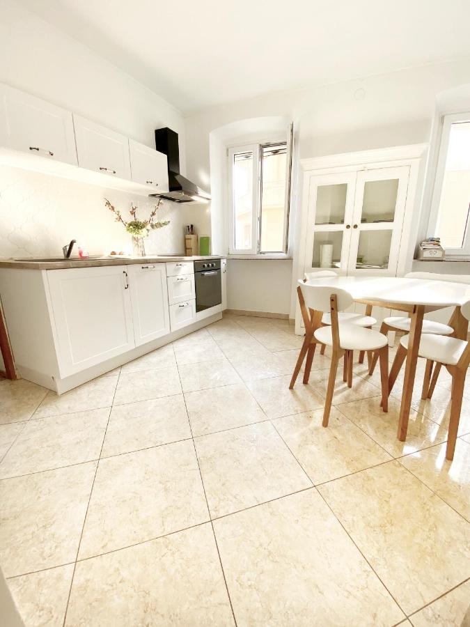 Apartment Evelina Pula Exterior foto